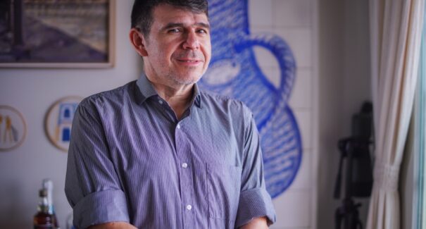 Eden Jr. lança livro “Quatro anos caóticos: Reflexões sobre economia e política”