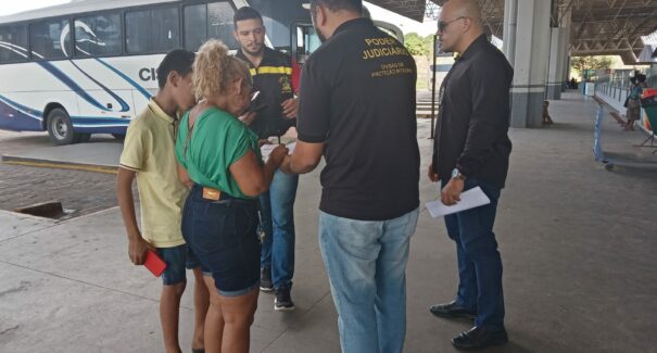 Vara da Infância e Juventude fiscaliza embarque de menores no Terminal Rodoviário de São Luís