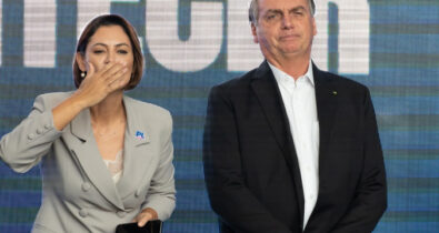 Jair e Michelle Bolsonaro ficam em silêncio em depoimento à PF sobre joias