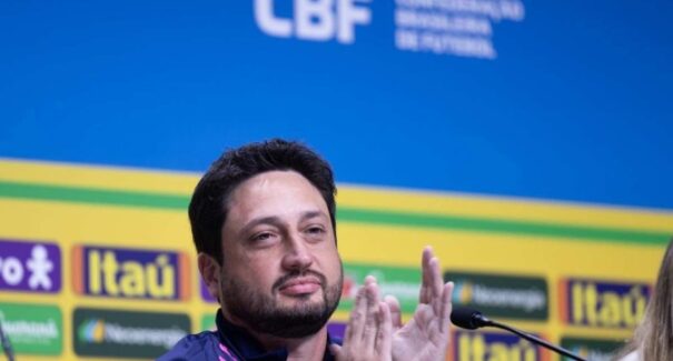 Arthur Elias é o novo técnico da Seleção Brasileira Feminina