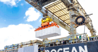 Porto do Itaqui começa a operar equipamento de alta tecnologia para o carregamento de celulose