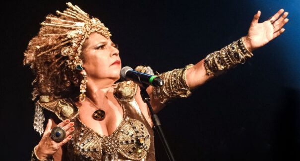 Rita Benneditto apresenta show “Tecnomacumba” em São Luís