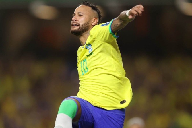 Copa do Mundo: Entenda como Neymar bate pênalti e por que ele