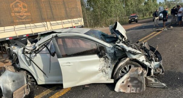 Mulher fica gravemente ferida em acidente na BR-135, em Santa Rita