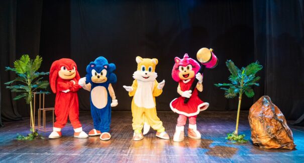 Teatro João do Vale recebe espetáculo “As Aventuras de Sonic” com sessão inclusiva