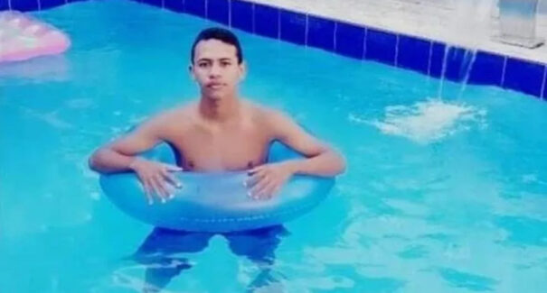 Em Santa Inês, homem é morto dentro de casa e criminosos fogem dando tiros ao alto