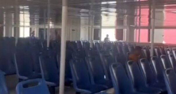 Ferryboat São Gabriel fica à deriva durante travessia entre São Luís e o terminal do Cujupe