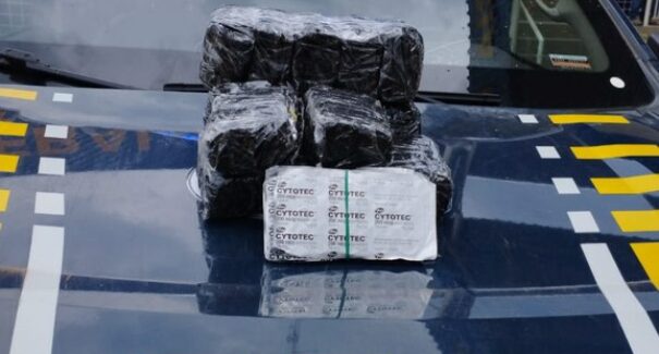 PRF apreende medicamentos abortivos em ônibus com destino ao Maranhão