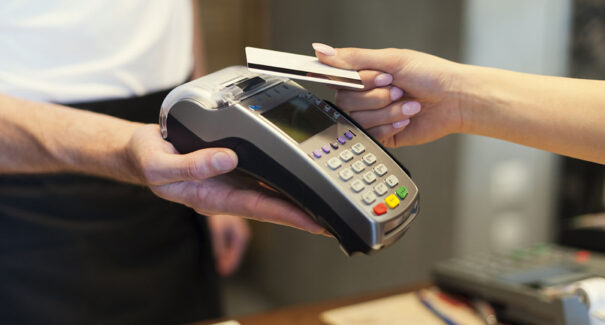 Maranhense é o que mais parcela compras