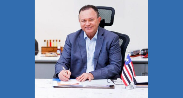 No Dia do Servidor Público, Brandão anuncia reajuste salarial de 11% e outros benefícios