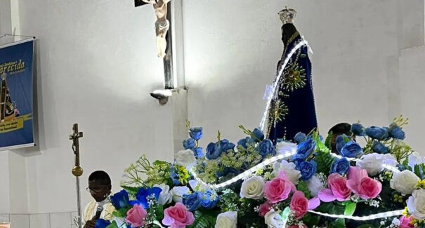 Dia de festa para Nossa Senhora Aparecida