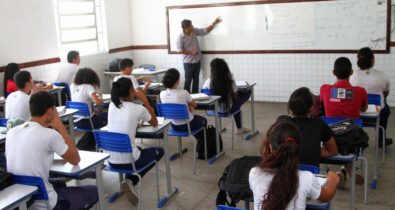 Professores da rede estadual do Maranhão tem o 2º maior salário do Nordeste