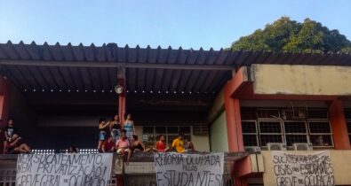 Ocupação de estudantes no prédio da reitoria da UFMA chega ao sétimo dia