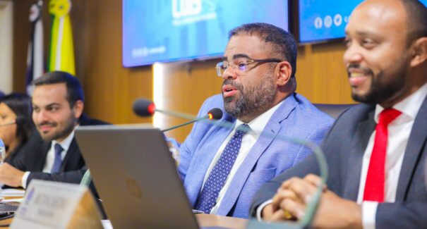 Câmara aprova projeto de precatórios do FUNDEF ao magistério