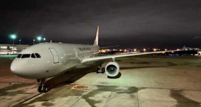 Governo federal envia voo para resgate de brasileiros e entrega de insumos em Israel