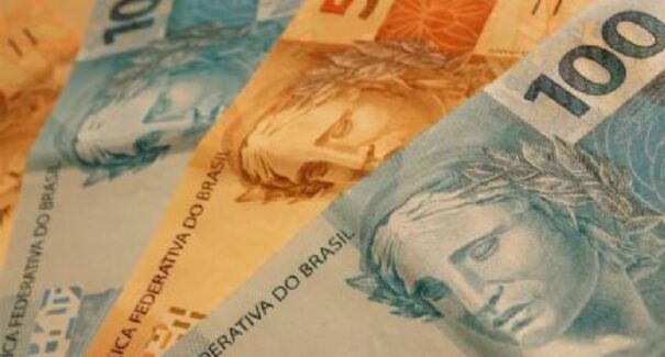 Receita abre consulta a lote de restituição do Imposto de Renda nesta terça-feira (24)