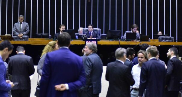 Câmara aprova urgência para projetos sobre direitos das pessoas com deficiência