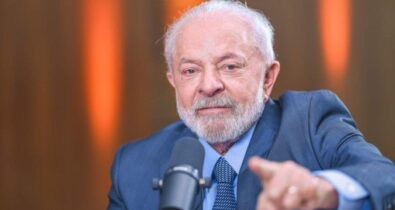 Lula diz que excessos de feriados prolongados prejudicaram PIB em 2023