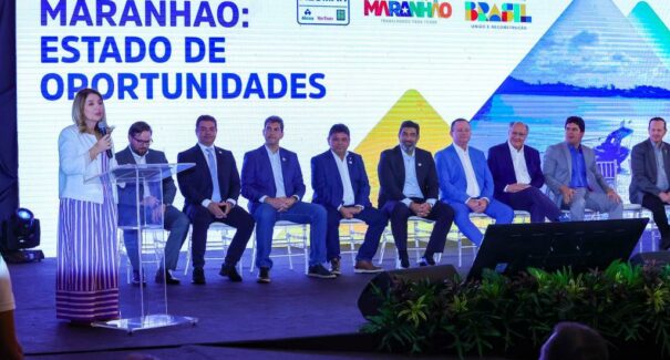Deputados participam da celebração do marco de investimentos na produção de alumínio