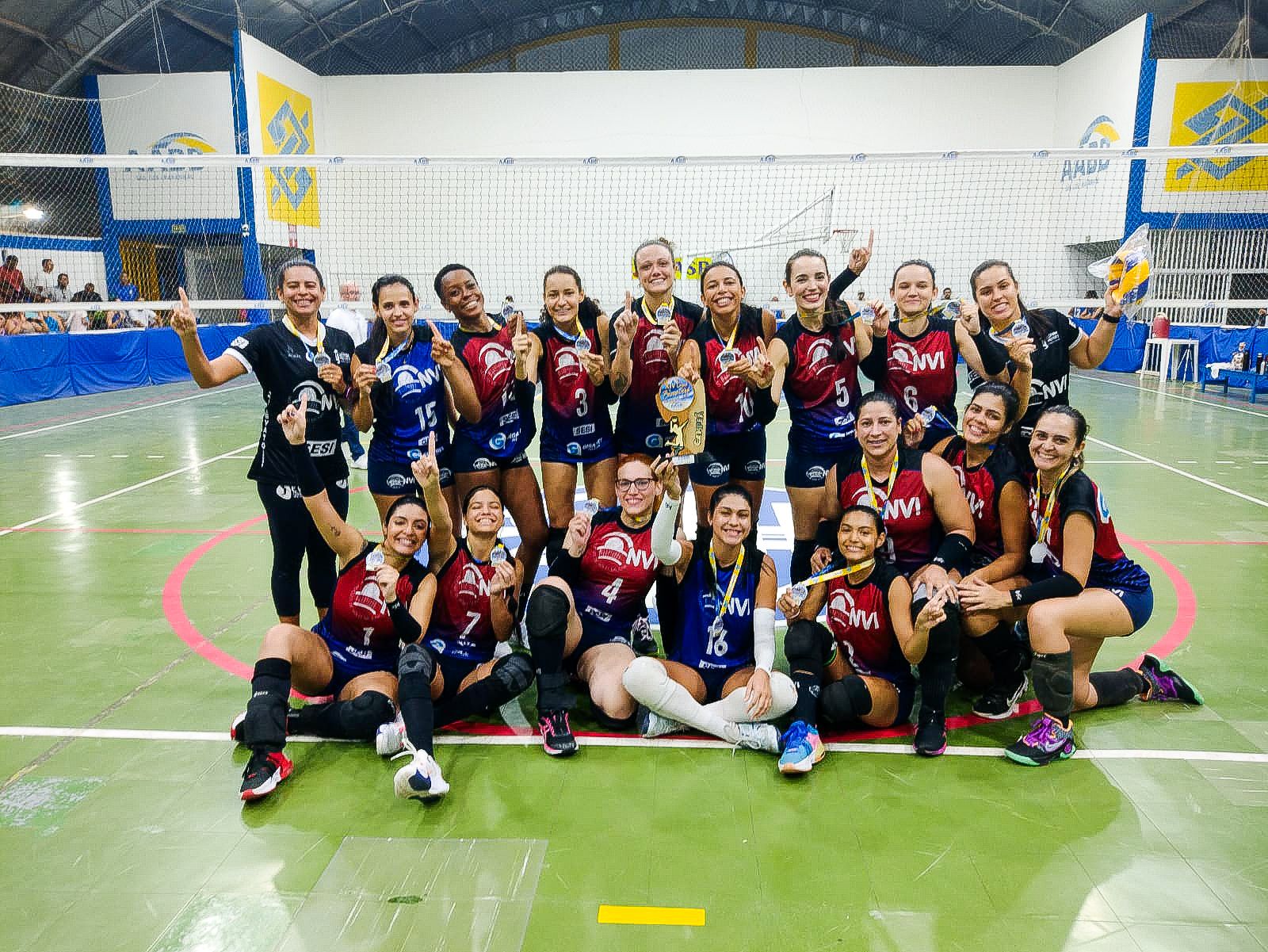 Copa Mestre Álvaro de Vôlei Feminino reúne equipes do ES no domingo