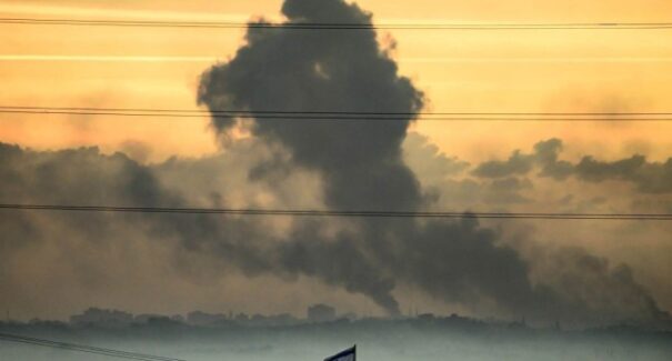 Israel e Hamas libertam todos os reféns após acordo de trégua em Gaza