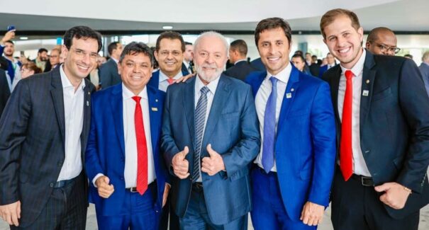 Duarte participa de lançamento do novo ‘Viver sem Limite”