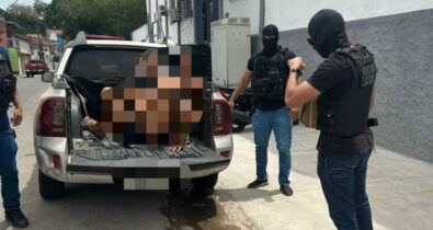 Dupla suspeita de assaltar joalheria dentro de shopping é presa em São Luís