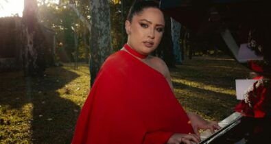 Mari Fernandez lança novo single e clipe “Adeus”