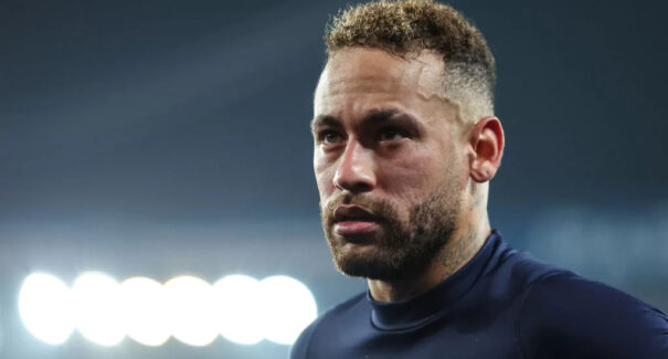 Lesão de Neymar na panturrilha preocupa CBF para a Copa do Mundo