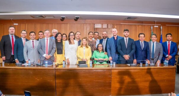 Flávia Gonzalez passa por sabatina e pode ser a primeira mulher no TCE/MA