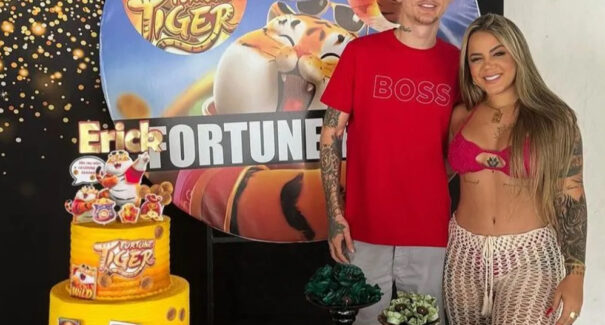 Polícia diz que casal de influencers do ‘Jogo do Tigre’ está envolvido com tráfico, vendas de armas e até homicídios