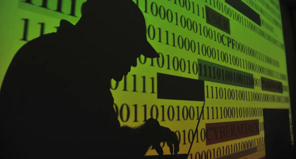 Operação investiga suspeitos de extorsão via internet
