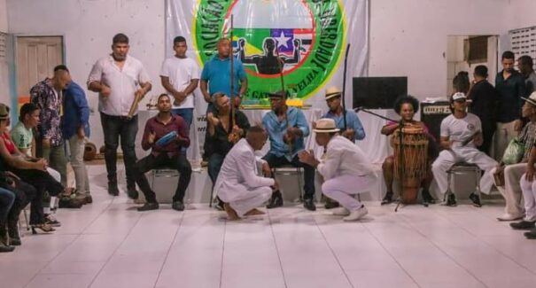 Grupo de Capoeira “Ânsia de Liberdade” se apresente no Aeroporto de São Luís