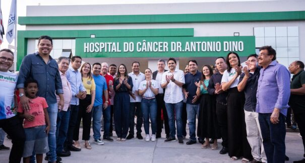 Senadora Ana Paula Lobato anuncia recursos para Pinheiro na inauguração do Hospital Dr. Antonio Dino