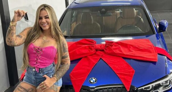 Quem é Skarlete Mello, influencer que promove o “Jogo do Tigre”