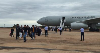 Grupo de repatriados vindos da Faixa de Gaza chega ao Brasil