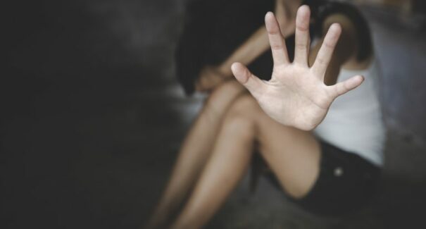 Relatório aponta que um em cada quatro jovens relata ter sofrido violência no Brasil