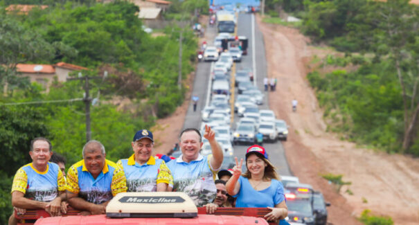 Governo do Maranhão inaugura nova estrada que conecta Guimarães à Praia de Araoca