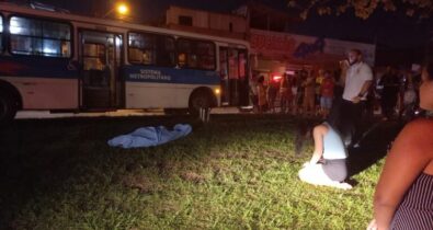 Rodoviários recolheram ônibus após morte de motorista