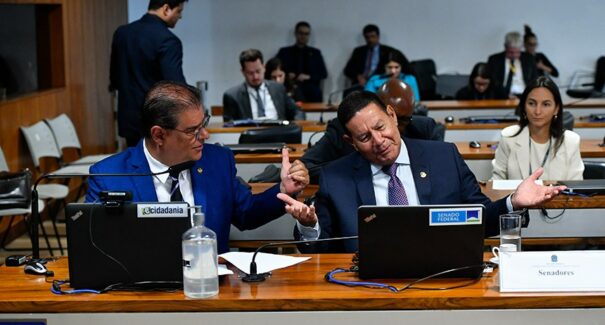 Projeto obriga sucursais de rádio e TV a transmitir propaganda eleitoral municipal