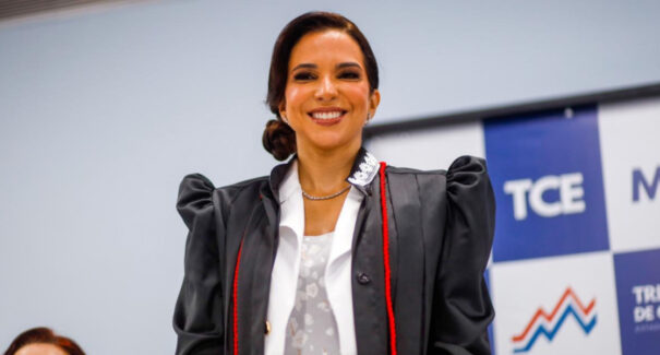 Flávia Gonzalez Leite é empossada como a primeira mulher conselheira do TCE-MA