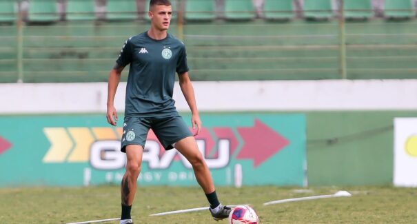 Com novo zagueiro, Sampaio Corrêa foca na estreia
