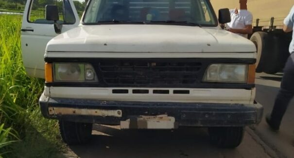 Idoso é encontrado morto com marcas de tiro dentro de caminhonete em Santa Inês
