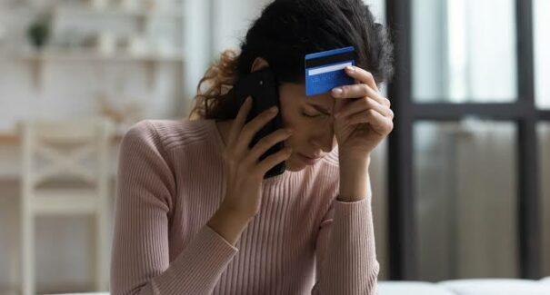 Febraban alerta para seis tipos de golpes financeiros em alta no Brasil
