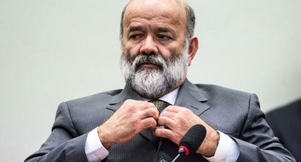 Ministro do STF anula condenação de ex-tesoureiro do PT