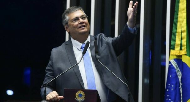 Flávio Dino toma posse no STF nesta quinta-feira (22)