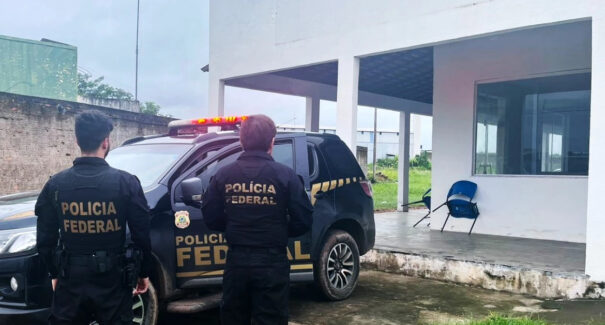 PF prende criminosos suspeitos de falsificar diplomas em faculdades sem credenciamento no MEC