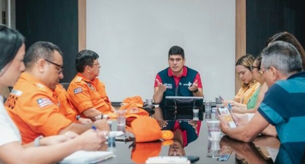 SES firma parceria com a Seduc e o Corpo de Bombeiros Militar para prevenção à dengue