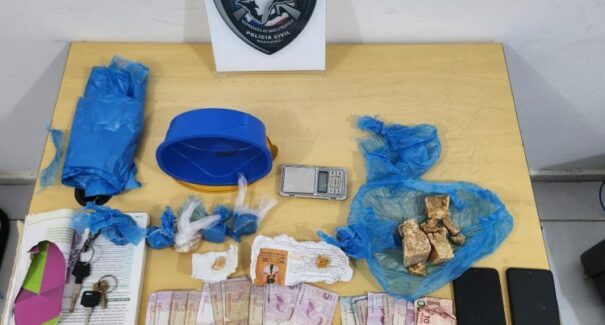 Polícia Civil desmonta esquema de tráfico de drogas e prende duas pessoas no bairro do Coroadinho