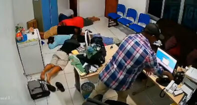 Criminoso faz oito pessoas reféns durante assalto a escritório de supermercado em Caxias